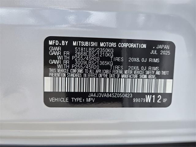 new 2025 Mitsubishi Outlander car, priced at $33,295