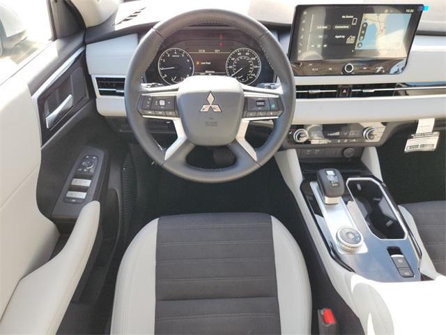 new 2025 Mitsubishi Outlander car, priced at $30,975