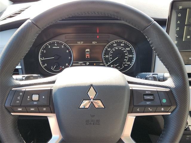 new 2025 Mitsubishi Outlander car, priced at $30,975