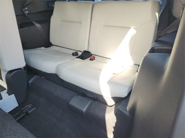 new 2025 Mitsubishi Outlander car, priced at $30,975