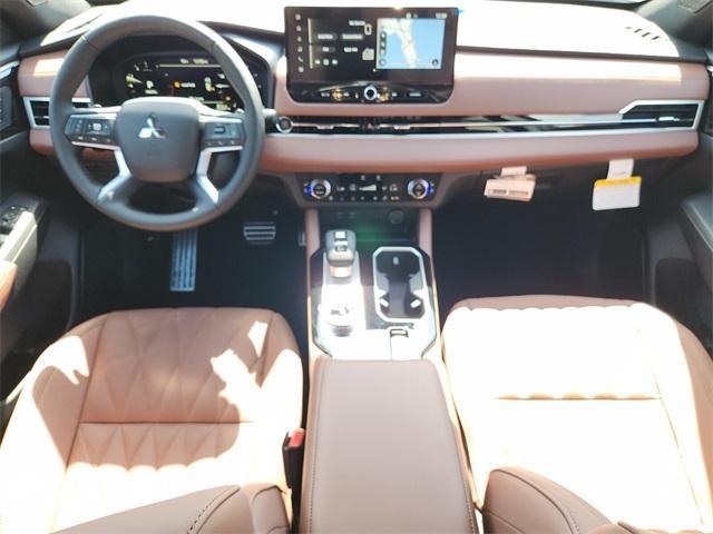 new 2025 Mitsubishi Outlander car, priced at $37,350