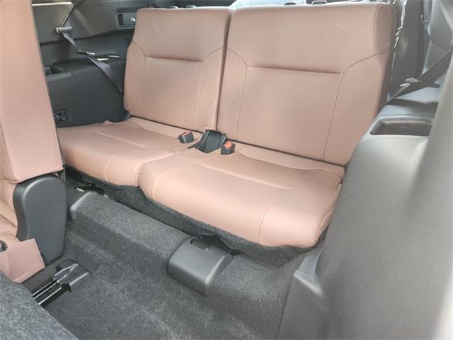 new 2025 Mitsubishi Outlander car, priced at $37,350