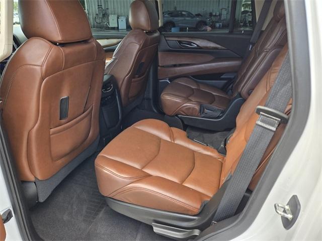 used 2020 Cadillac Escalade car, priced at $37,997