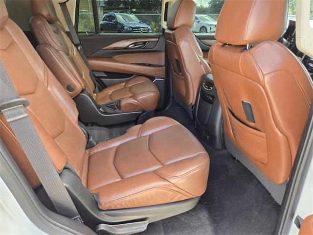 used 2020 Cadillac Escalade car, priced at $37,997