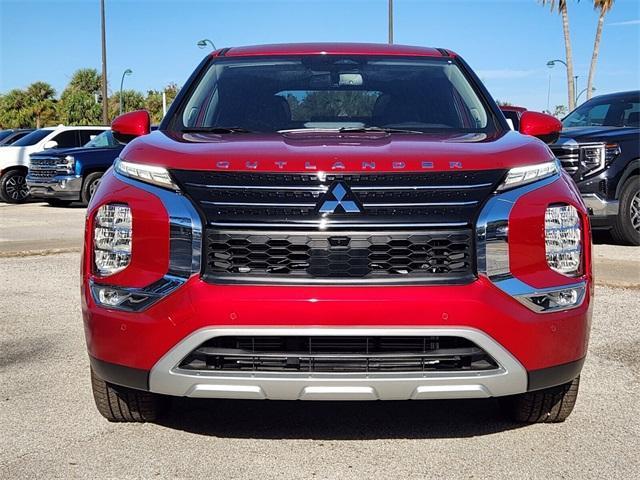 new 2024 Mitsubishi Outlander car, priced at $28,085