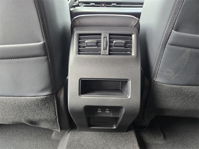 new 2025 Mitsubishi Outlander car, priced at $30,605