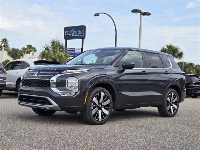 new 2025 Mitsubishi Outlander car, priced at $30,605