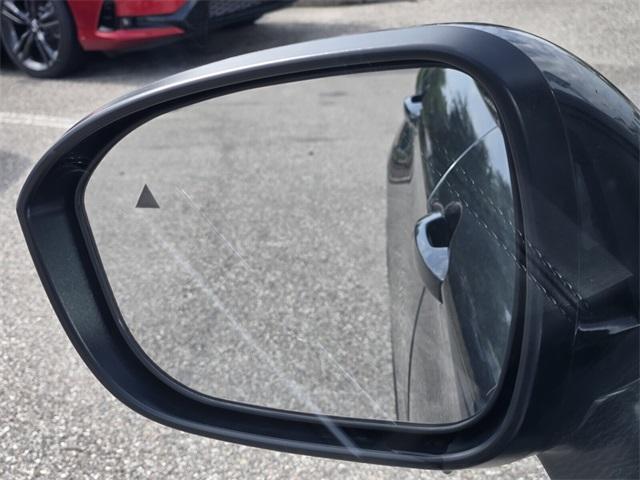 new 2025 Mitsubishi Outlander car, priced at $30,605