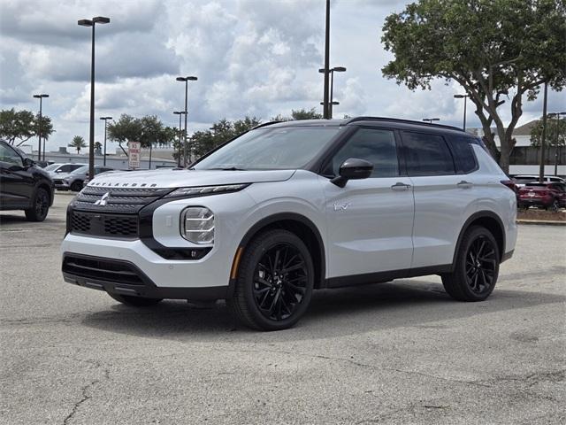 new 2025 Mitsubishi Outlander PHEV car, priced at $43,590