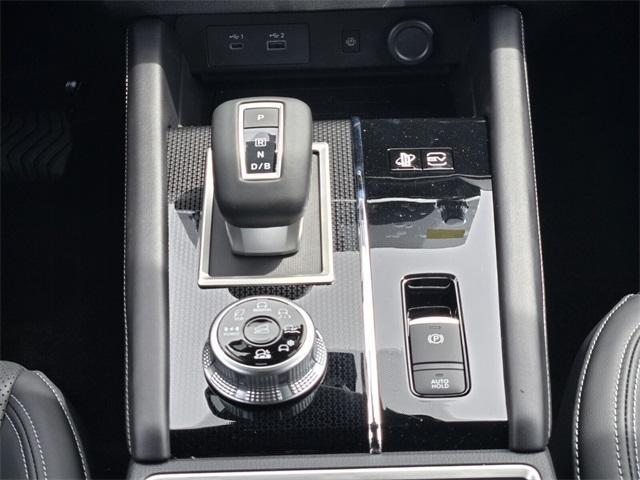 new 2025 Mitsubishi Outlander PHEV car, priced at $43,590