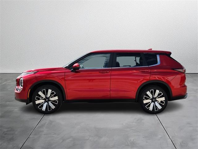 new 2025 Mitsubishi Outlander car, priced at $33,540