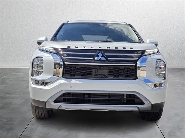 new 2025 Mitsubishi Outlander car, priced at $31,095