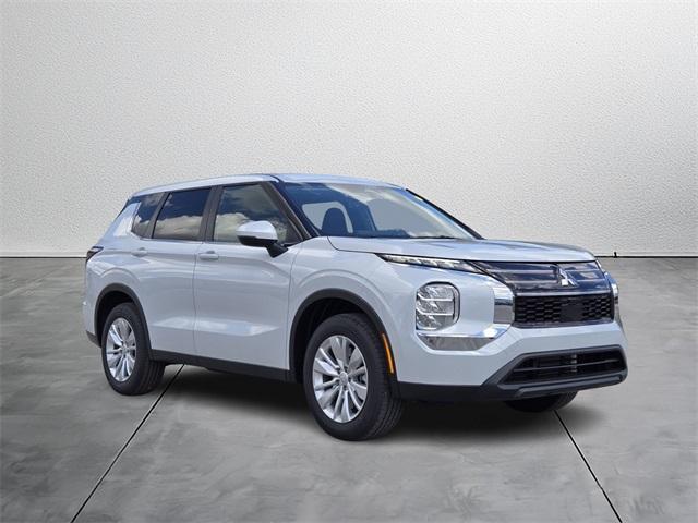 new 2025 Mitsubishi Outlander car, priced at $28,670