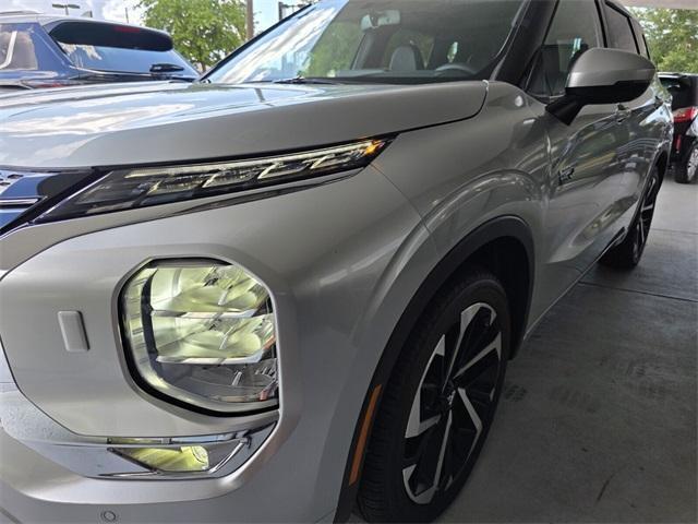 new 2025 Mitsubishi Outlander PHEV car, priced at $42,420