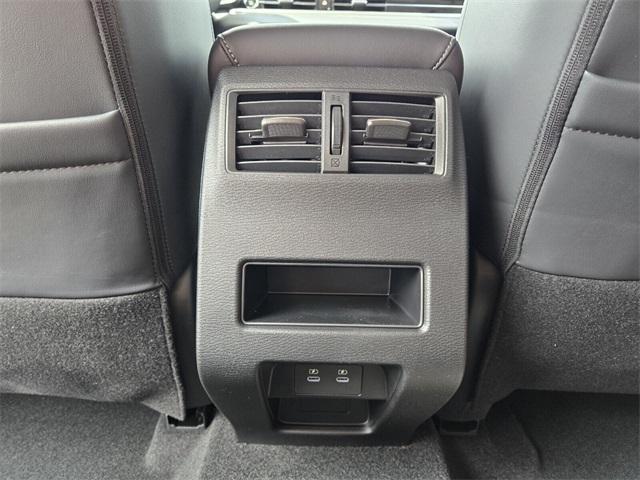 new 2025 Mitsubishi Outlander car, priced at $30,740