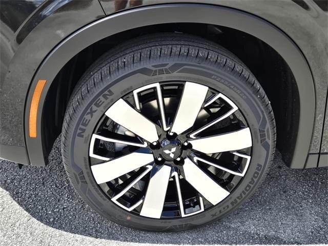 new 2025 Mitsubishi Outlander car, priced at $31,095