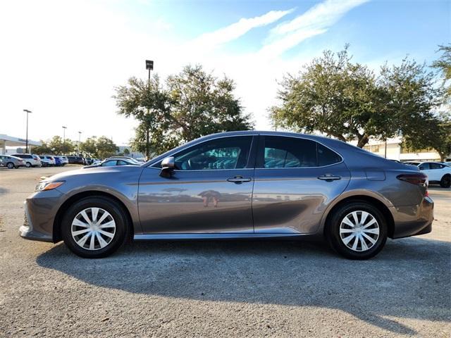 used 2022 Toyota Camry Hybrid car, priced at $18,997