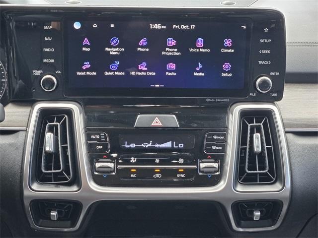 used 2023 Kia Sorento car, priced at $28,297