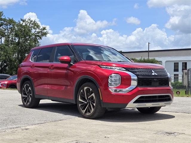 used 2022 Mitsubishi Outlander car, priced at $17,797