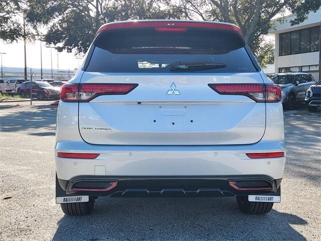 new 2024 Mitsubishi Outlander car, priced at $31,200