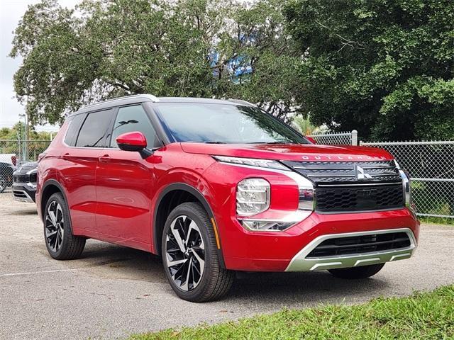 new 2024 Mitsubishi Outlander car, priced at $35,735