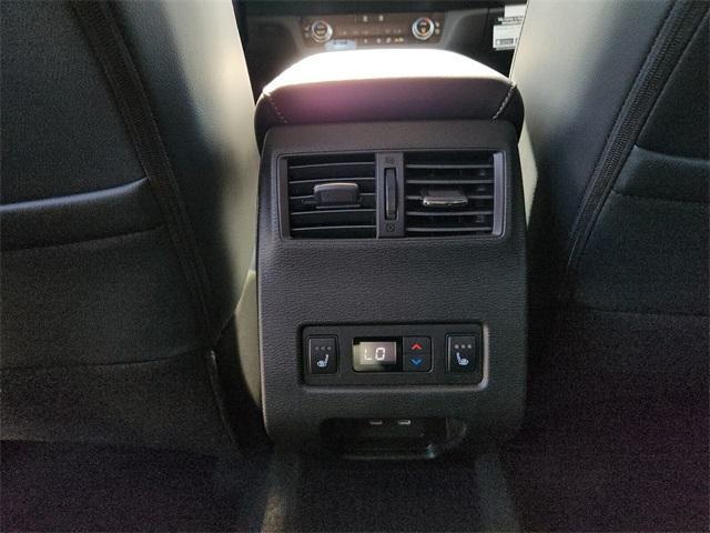 new 2025 Mitsubishi Outlander car, priced at $33,905