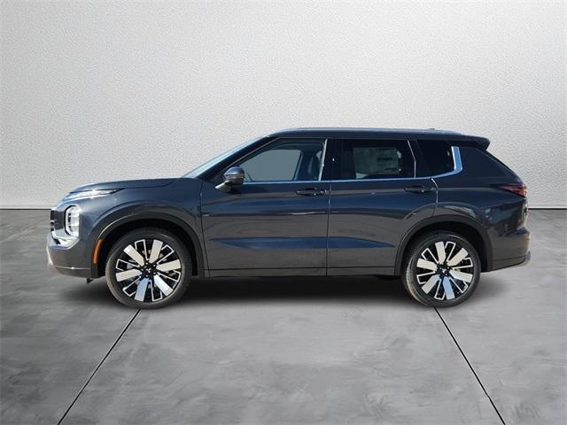 new 2025 Mitsubishi Outlander car, priced at $33,905