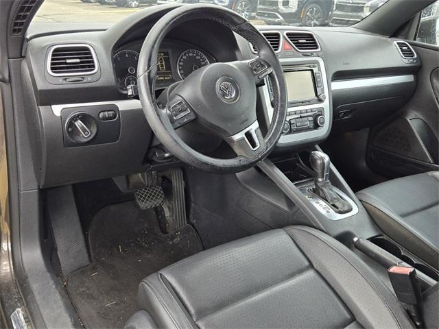 used 2012 Volkswagen Eos car, priced at $3,997
