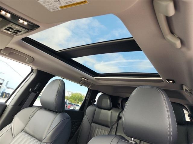 new 2025 Mitsubishi Outlander car, priced at $33,905