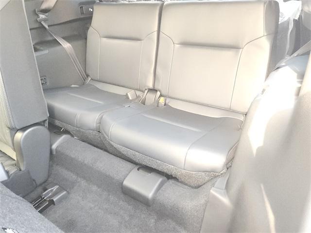 new 2025 Mitsubishi Outlander car, priced at $33,905