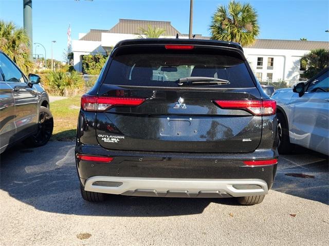 used 2023 Mitsubishi Outlander car, priced at $27,997