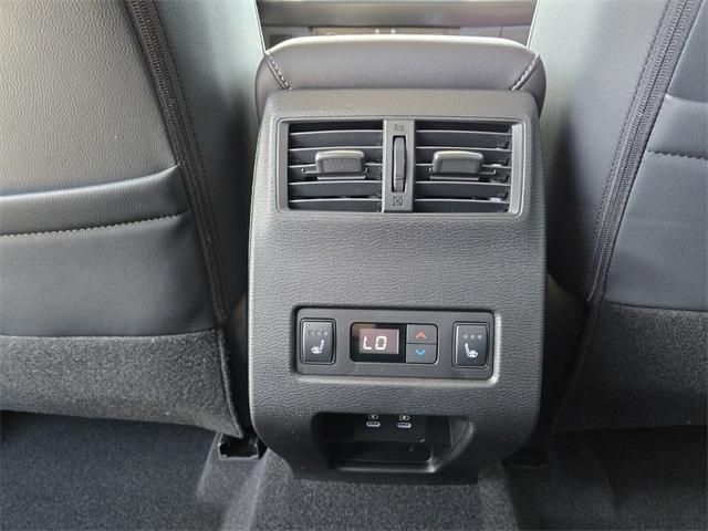 new 2025 Mitsubishi Outlander car, priced at $34,100