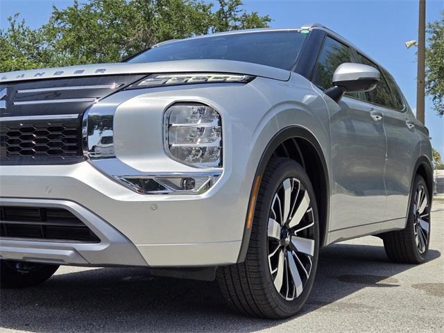 new 2025 Mitsubishi Outlander car, priced at $34,100