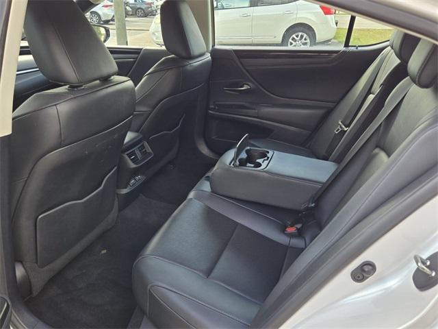 used 2021 Lexus ES 350 car, priced at $27,997