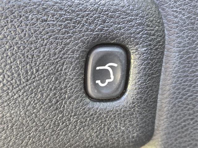 used 2016 Jeep Grand Cherokee car, priced at $14,497