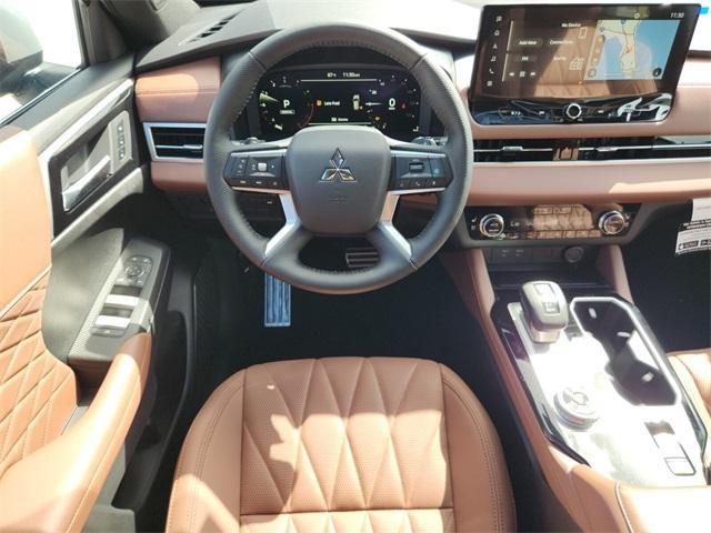 new 2025 Mitsubishi Outlander car, priced at $37,745