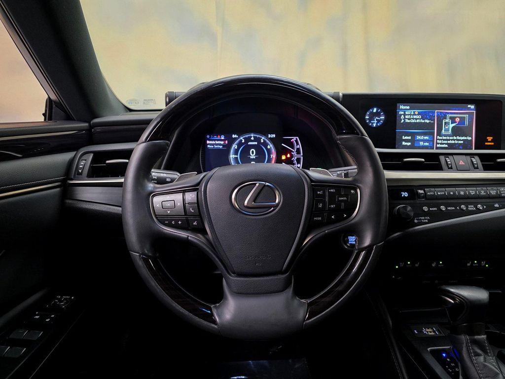 used 2020 Lexus ES 350 car, priced at $27,990