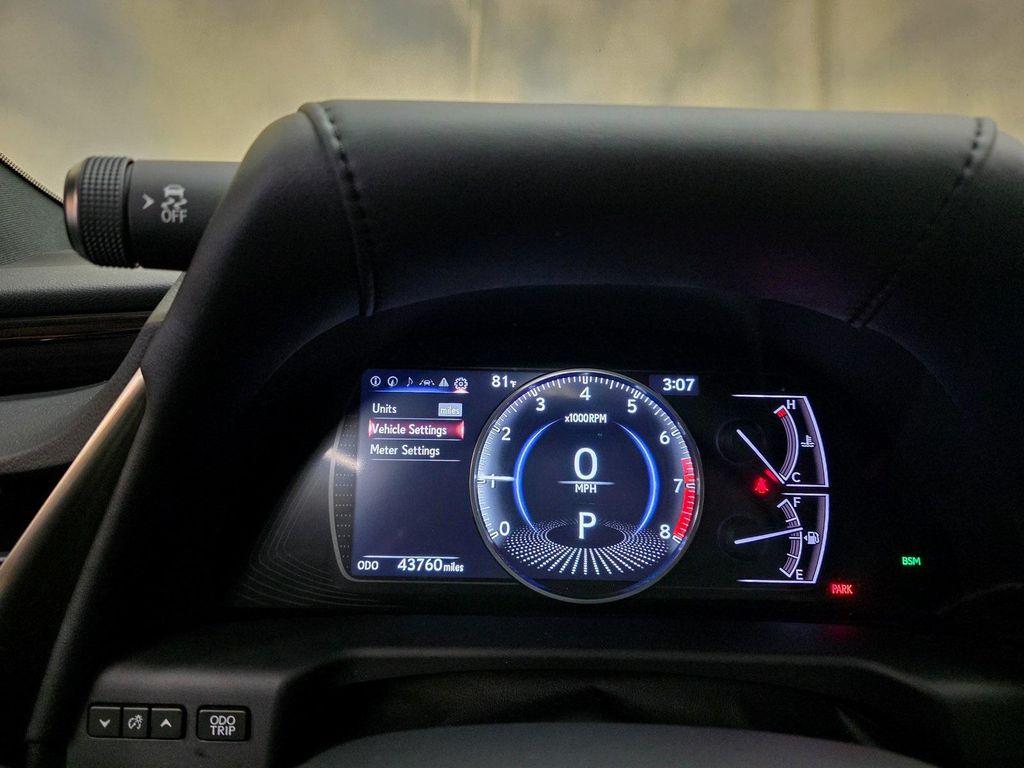 used 2019 Lexus ES 350 car, priced at $31,988