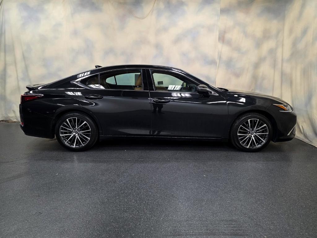 used 2023 Lexus ES 350 car, priced at $43,988