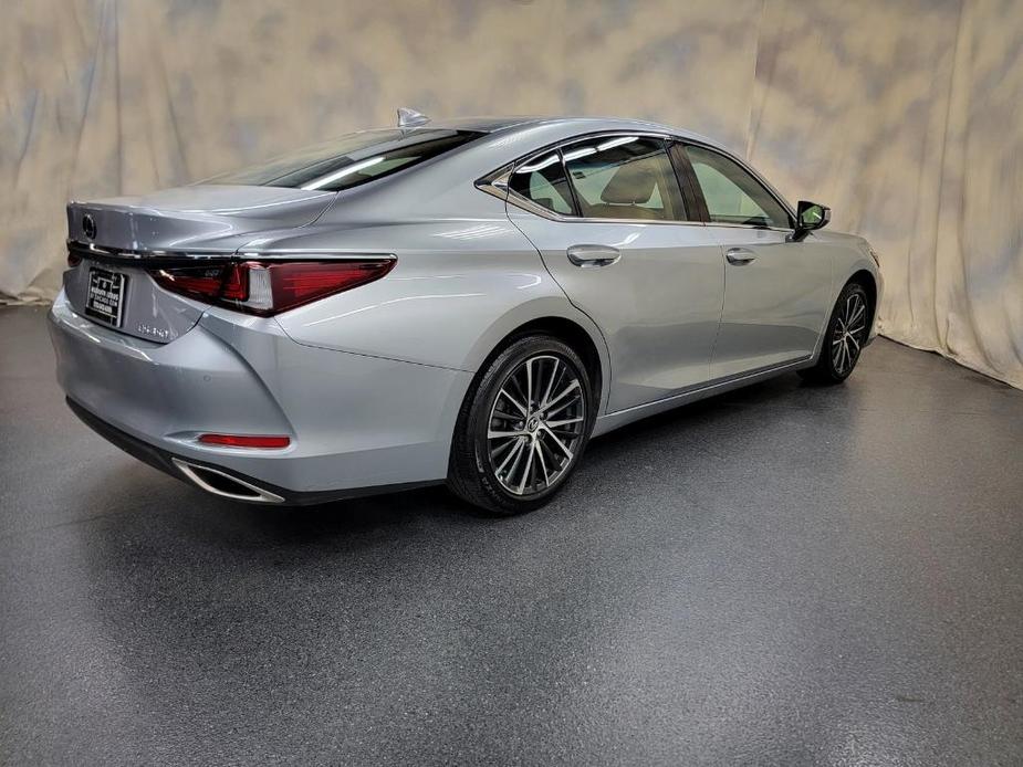 used 2022 Lexus ES 350 car, priced at $38,488