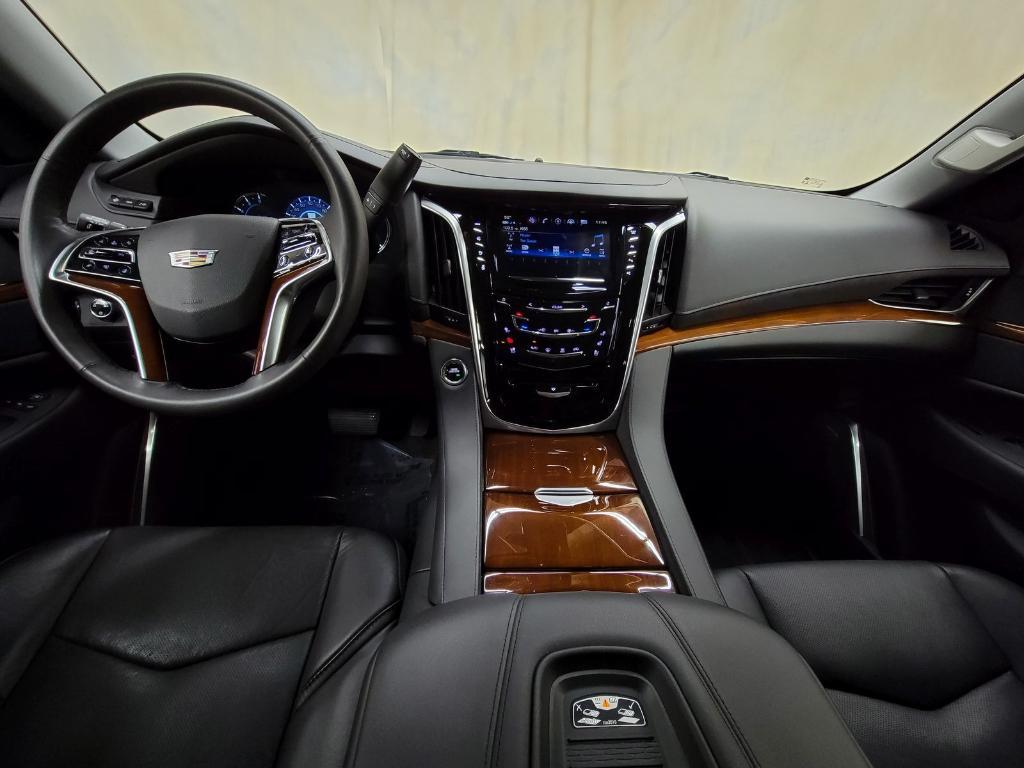 used 2020 Cadillac Escalade car, priced at $54,480