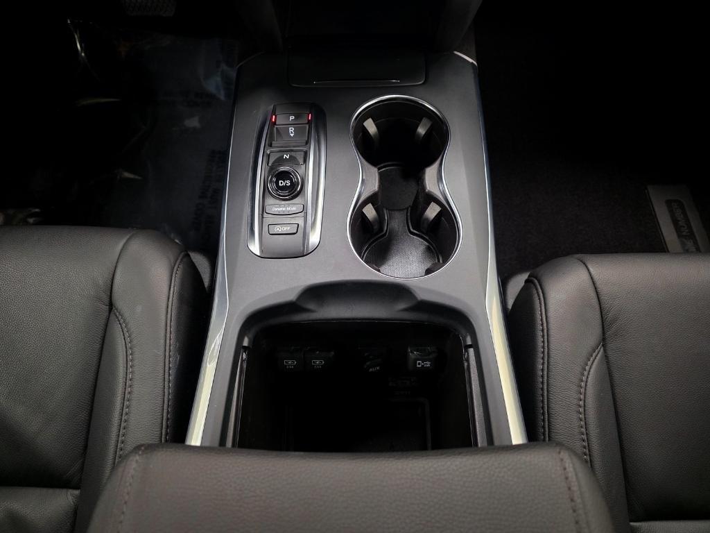 used 2020 Acura MDX car, priced at $27,488