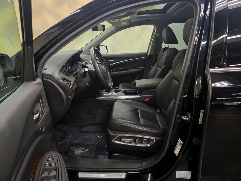 used 2020 Acura MDX car, priced at $27,488