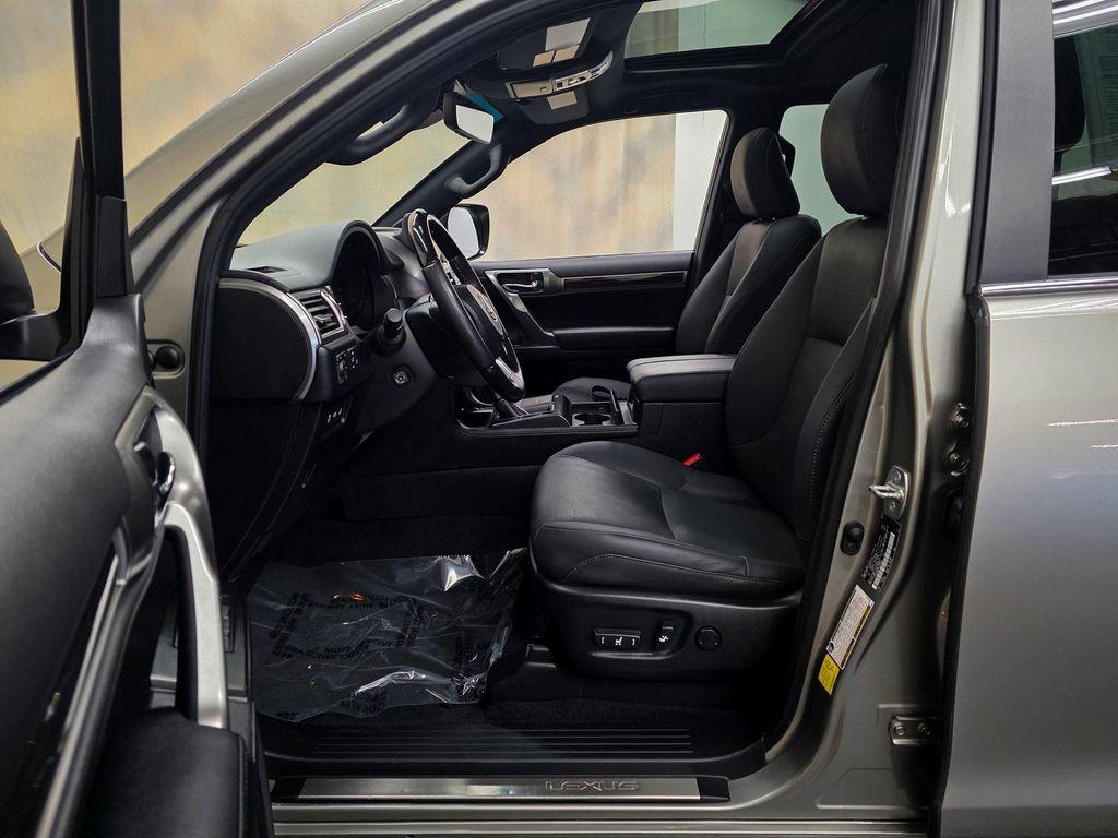 used 2023 Lexus GX 460 car, priced at $56,490
