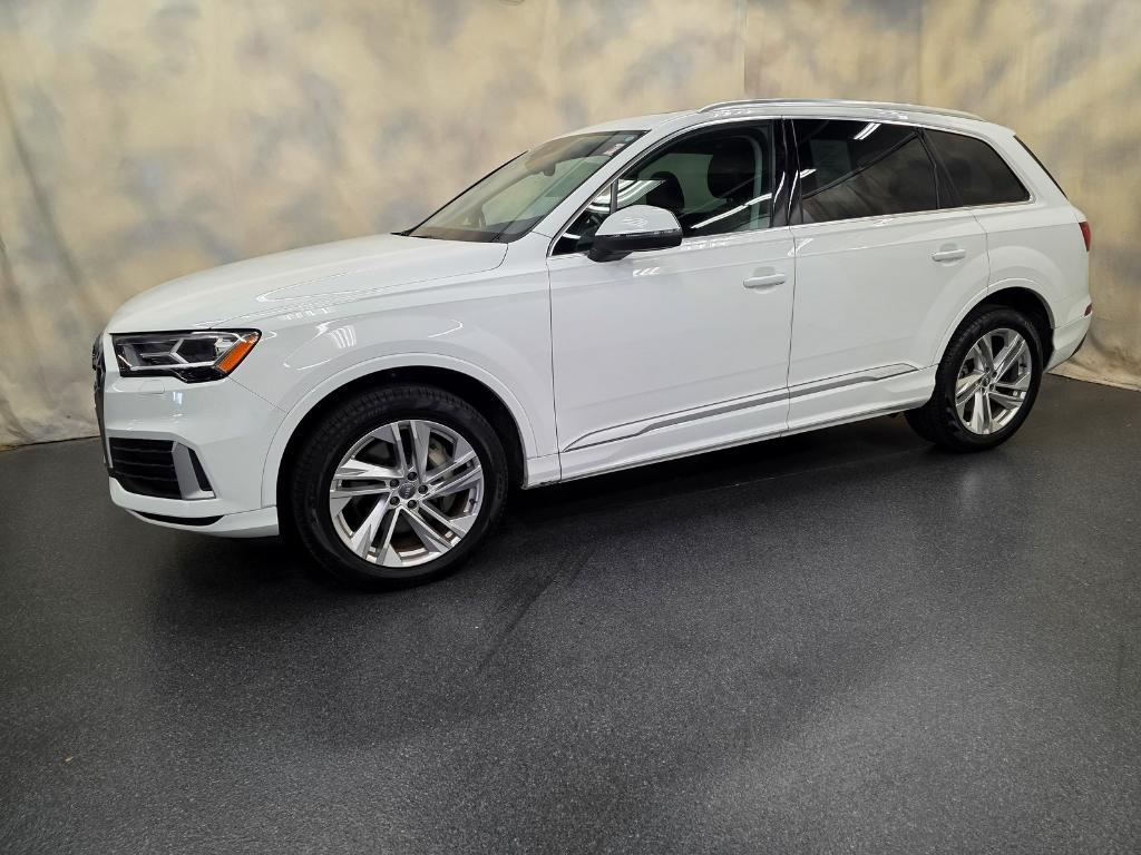 used 2020 Audi Q7 car, priced at $28,988