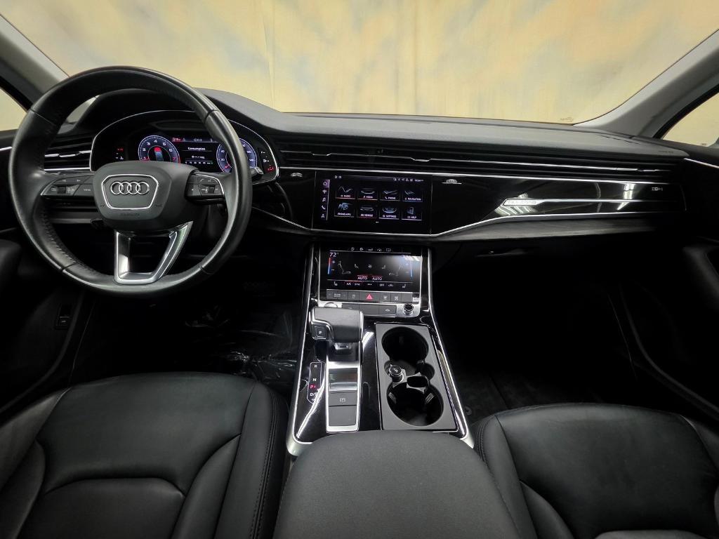 used 2020 Audi Q7 car, priced at $28,988