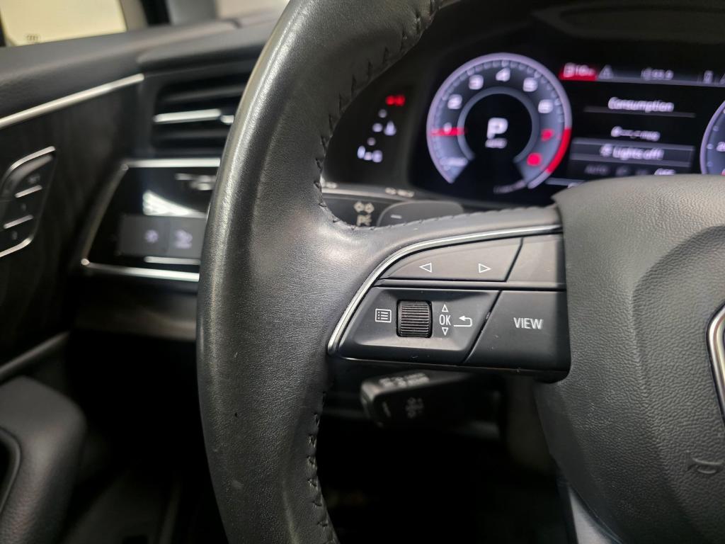 used 2020 Audi Q7 car, priced at $28,988