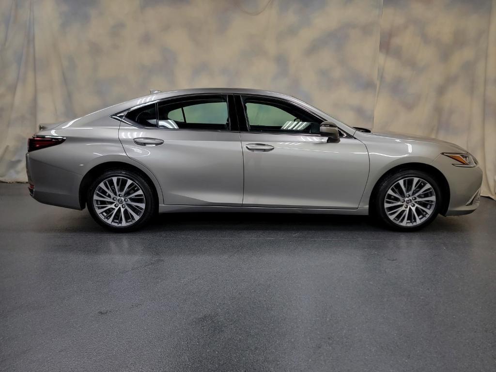 used 2021 Lexus ES 250 car, priced at $30,488