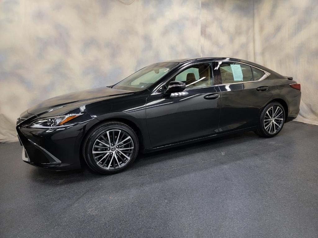 used 2022 Lexus ES 350 car, priced at $37,488