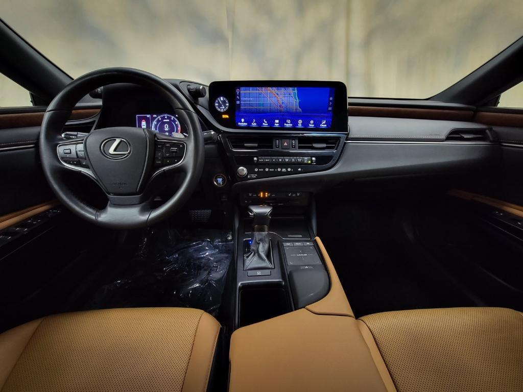 used 2022 Lexus ES 350 car, priced at $37,488